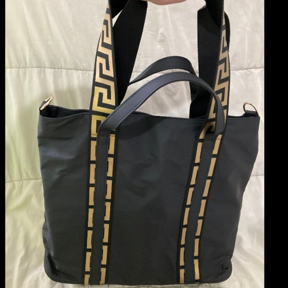 NEW Versace Limited Edition Shoulder Crossbody Bag Tote with dust bag - Picture 3 of 10